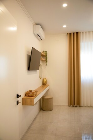 Family Apartment, Balcony, City View | Interior - Grand View 360 Apartments Durrës (Shkallnur)