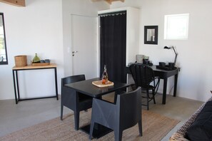 Dining - CHARMING HOUSE 300M FROM THE BEACH AND 300M FROM THE SHOPS (Les Portes-en-Ré)