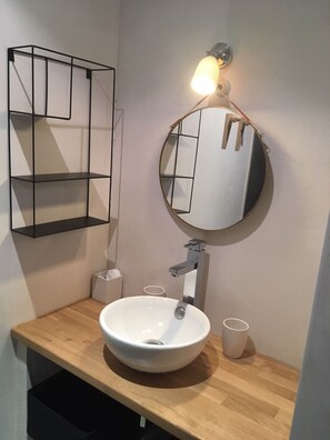 Bathroom - CHARMING HOUSE 300M FROM THE BEACH AND 300M FROM THE SHOPS (Les Portes-en-Ré)