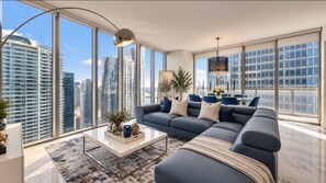 4402_04 - Icon Brickell 2BDR 49th Fl Ocean Views+Spa Access (Miami)