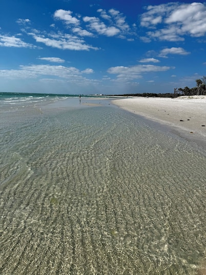 Luxury Coastal Retreat Heated Pool Near Bonita Beach