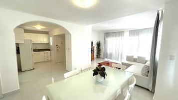 Apartment, Beach View | Living area