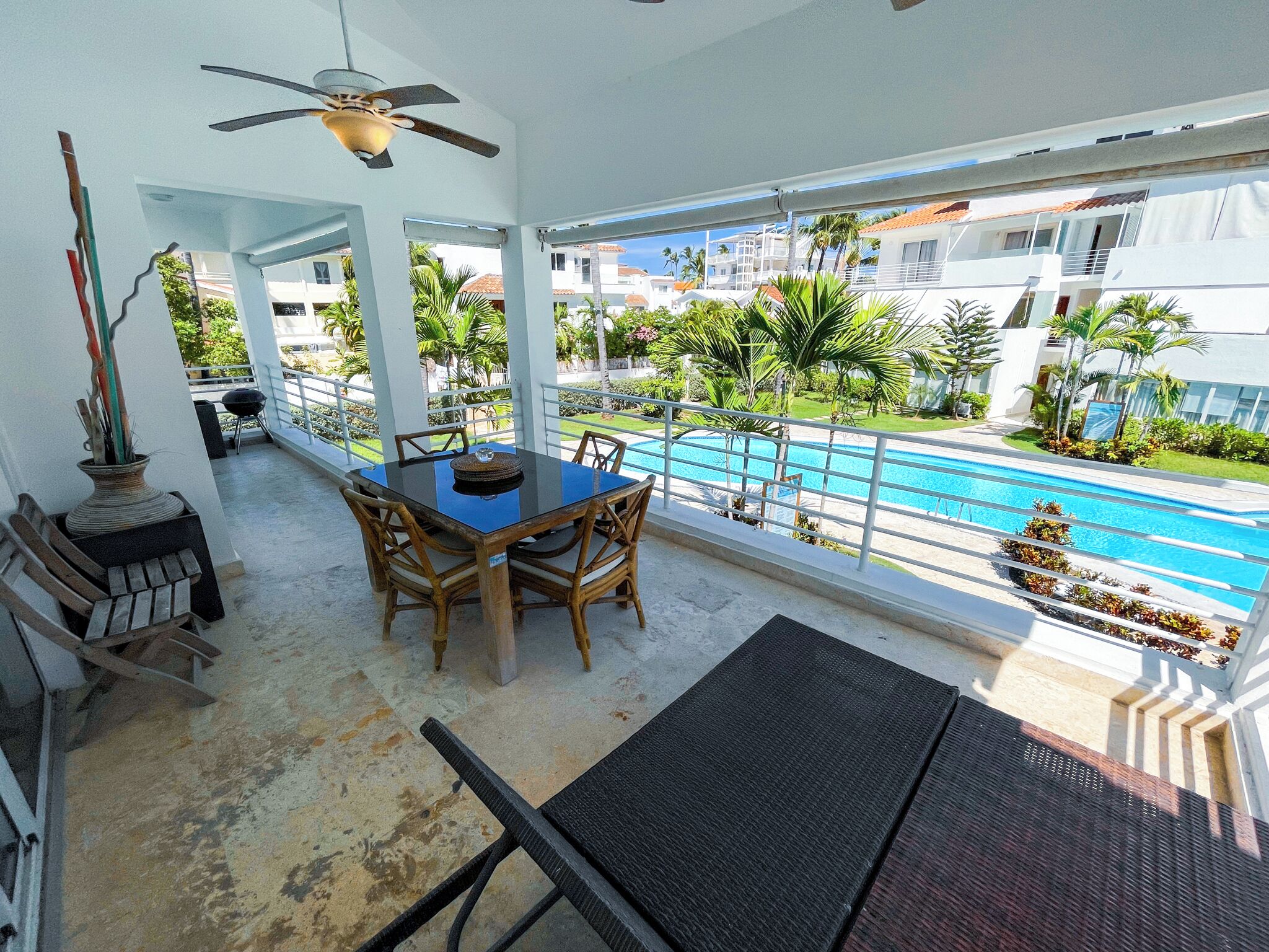 Superior Villa, 2 Bedrooms, Poolside | Terrace/patio
