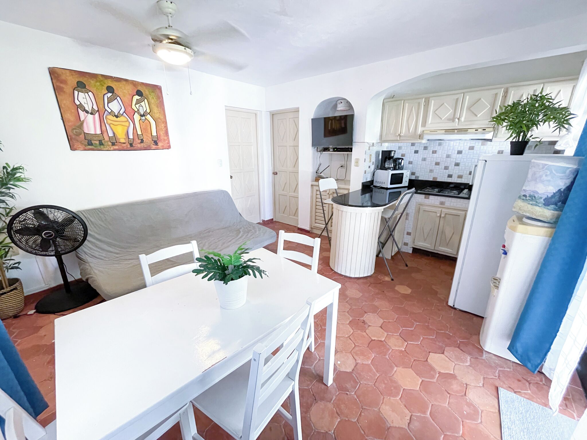 คอมฟอร์ทวิลล่า, ระเบียง | บริเวณนั่งเล่น