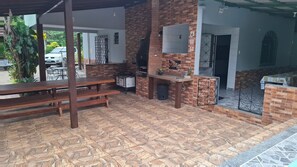 Outdoor dining - Sítio Siriruia 27 99998-6813  (Domingos Martins ES)