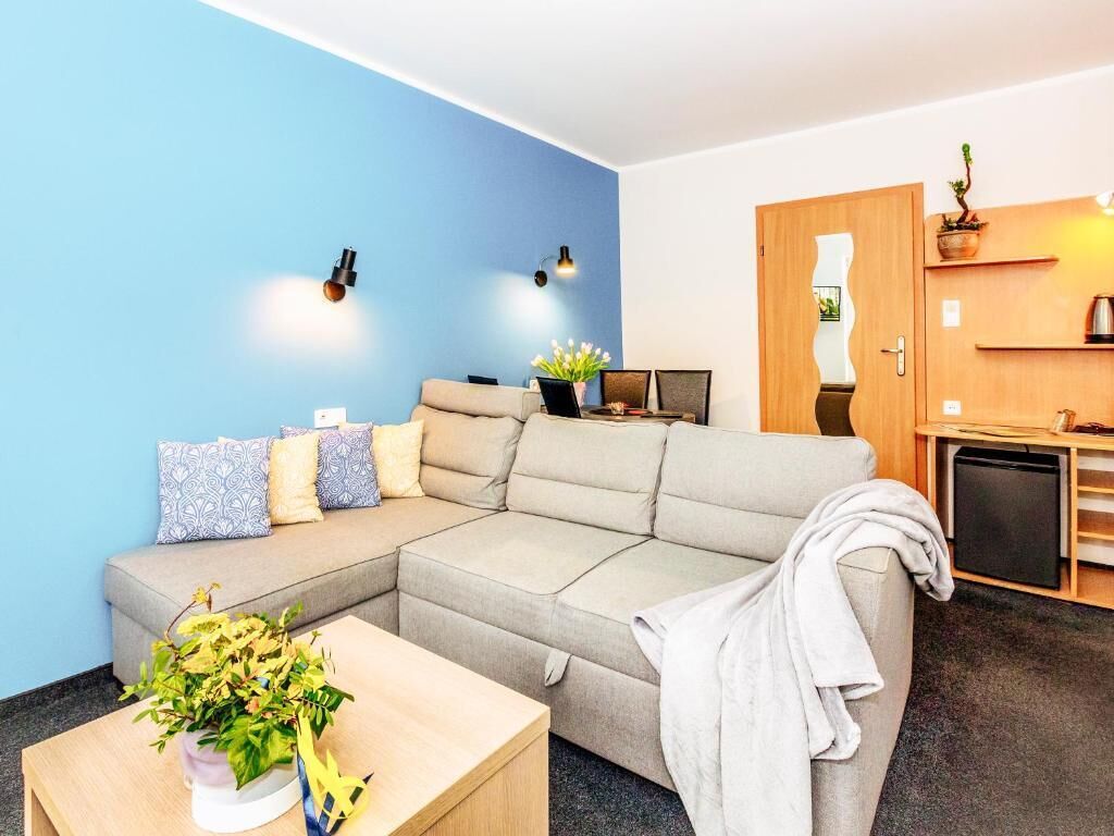 Apartment, Balcony, City View | Living area