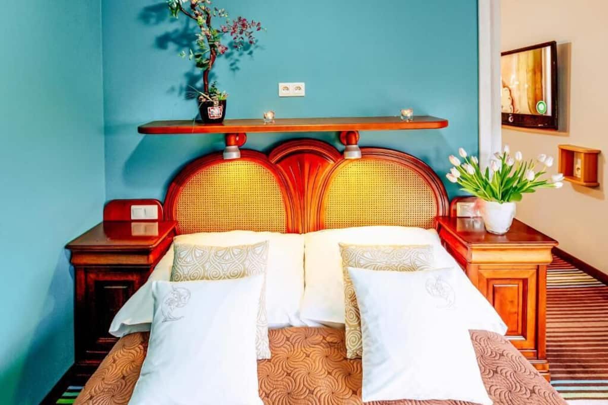 Lejlighed - balkon - udsigt til have