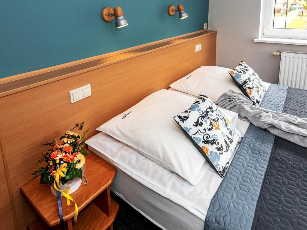 Camera tripla, balcone, vista giardino