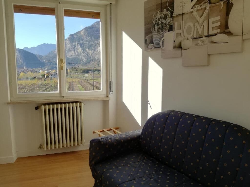 Chambre Familiale, balcon, vue montagne | Coin séjour