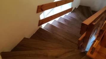 Quarto casal, sacada, vista para a montanha (Dependance) | Parte interna