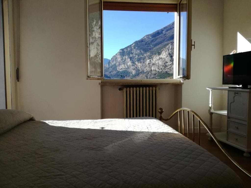 Familienzimmer, Balkon, Bergblick