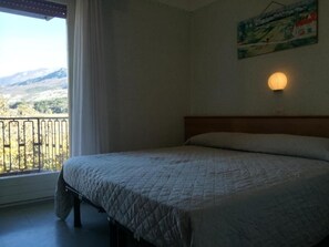 Economy Double Room, Balcony, Mountain View - Aktiv Hotel Eden (Dro)