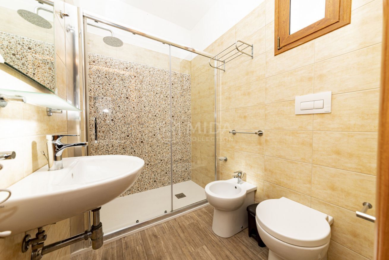 Doccia, bidet, asciugamani