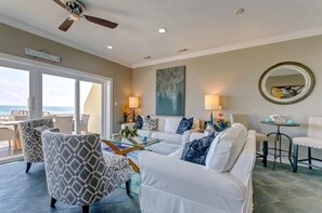 TV - Sea & Stars-Gulf Front Home w/5 Star Amenities and Private Beach Crossover (Navarre)