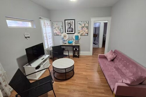 3 Bedroom Apartment near World Cup Stadium  NYC