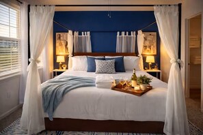 Room - Wildlight Retreat Pool · Pickleball · Canopy Bed (Yulee)