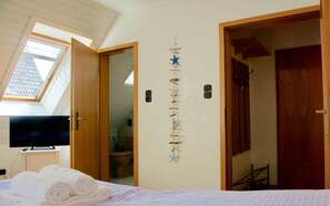 Room - Studio Apartment 'Luv Lee Duhnen 08' with Shared Garden and Wi-Fi (Cuxhaven)