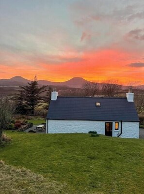 Exterior - Luxury Skye Cottage • Hot Tub • BBQ Lodge • Sea & Mountain Views (Dunvegan)