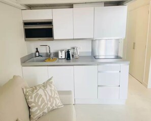 Interior - Le 30: Studio Arty (Nice)
