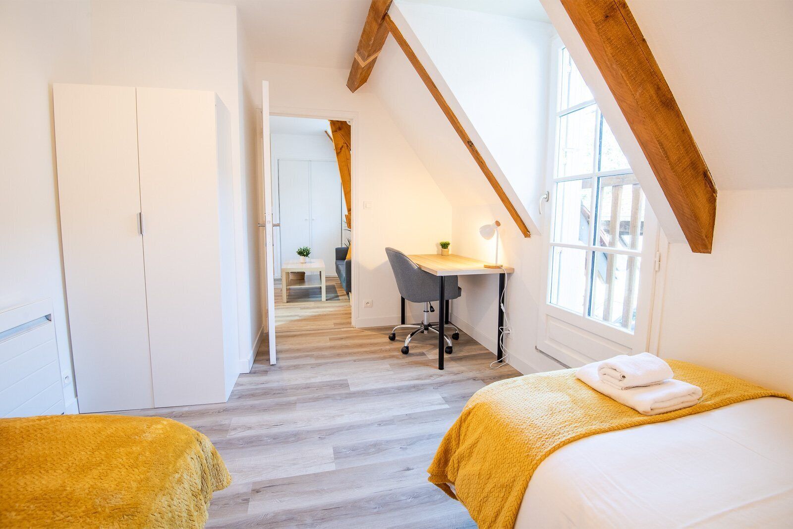 2 bedrooms, iron/ironing board, WiFi (free), bed sheets
