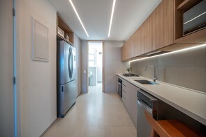 Departamento básico | Cocina privada