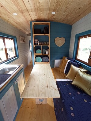 Room - Vrbo Property (Saint-Rémy-de-Maurienne)