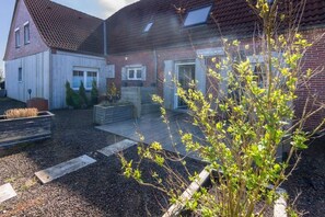 Property grounds - Vacation apartment Meeresrauschen (Hagermarsch)