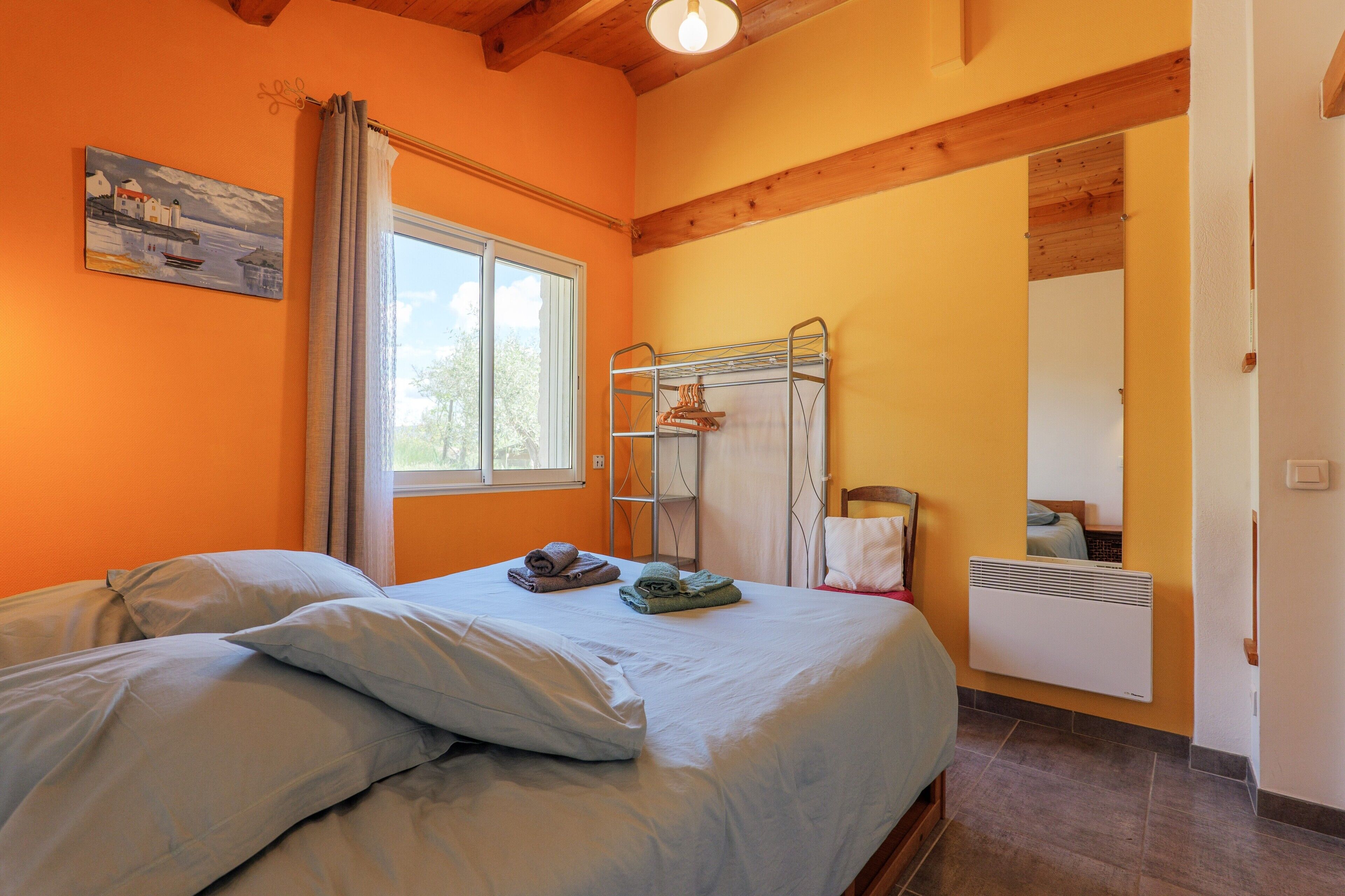 1 bedroom, iron/ironing board, WiFi, bed sheets