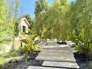 Hus, 4 soverom, privat basseng, bassengutsikt | Hage