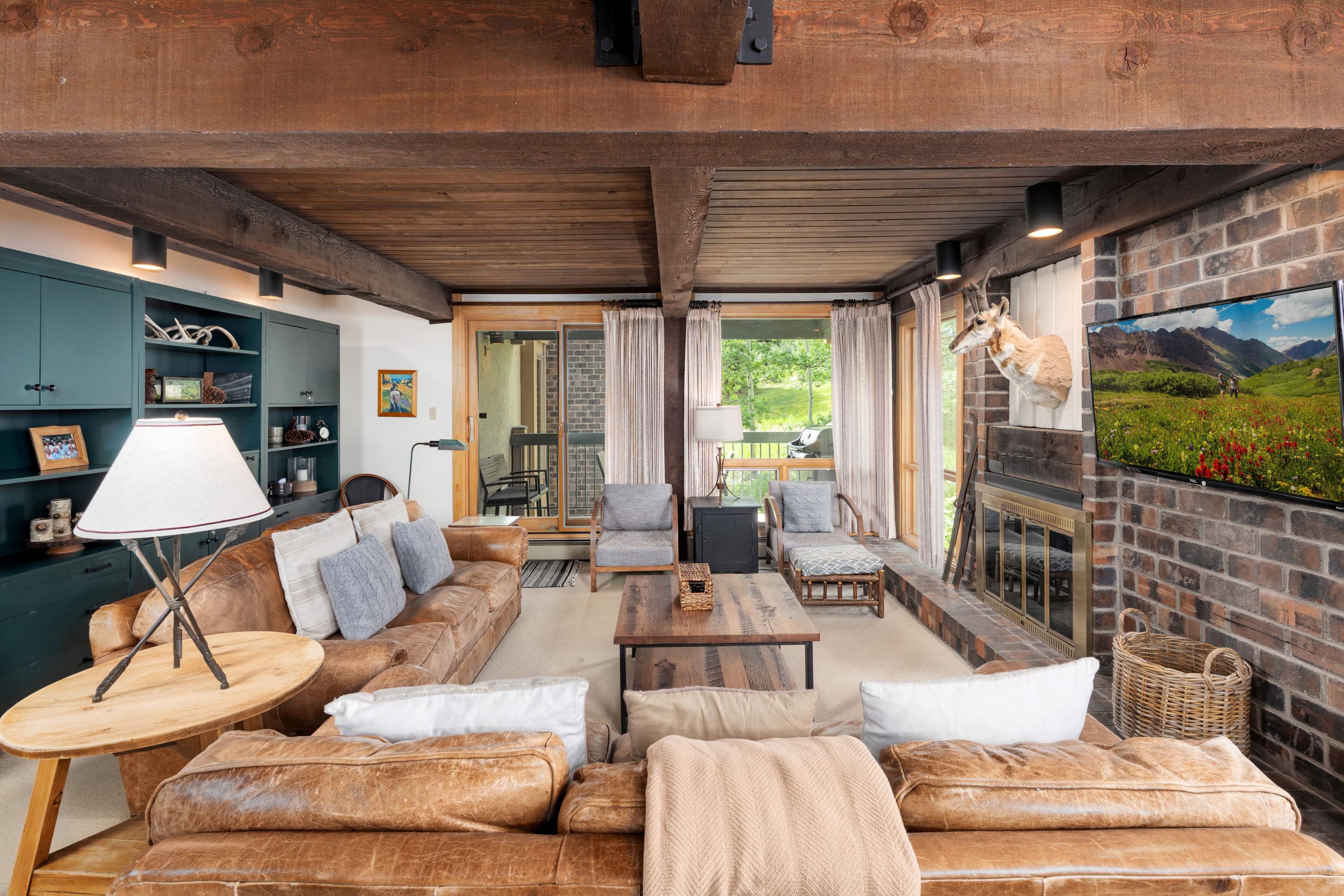 Spacious Living Room