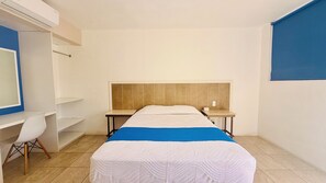 Room - Hotel Plaza (Heroica Ciudad de Huajuapan de León)