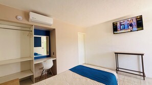 Room - Hotel Plaza (Heroica Ciudad de Huajuapan de León)