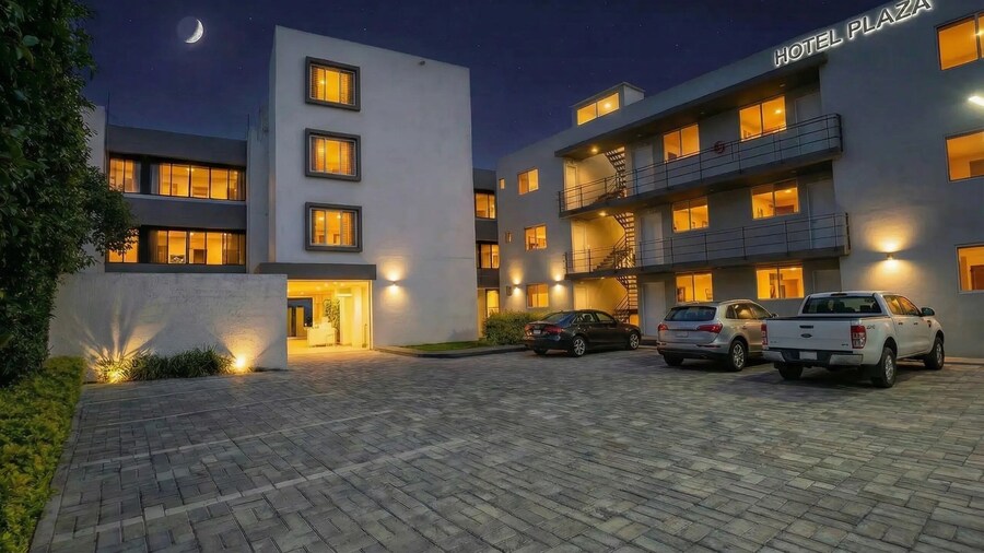 Hotel Plaza