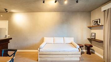 Apartemen Basic | Interior