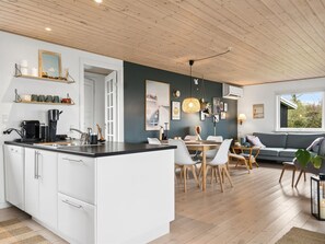 Interior - "Marillia" - 75m from the sea by Interhome (Slagelse)