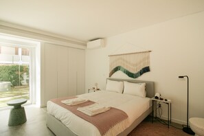 3 chambres, fer et planche à repasser, Wi-Fi gratuit, draps fournis