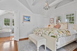 Room - The Coastal Manor • Waterfront Pool Home- 2BR/2BA (Stuart)