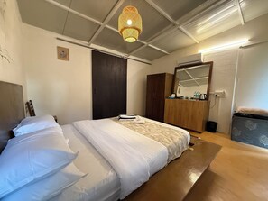 Room - Anexx Goa (Anjuna)