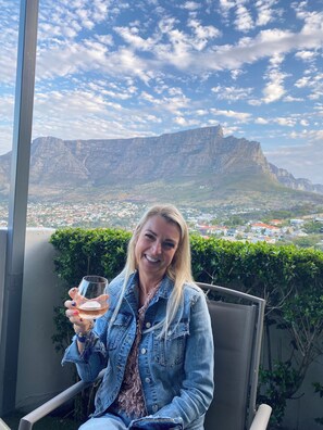 Property grounds - Incredible Cape Town Corner, apartment with breathtaking view of table mountain (Cape Town)
