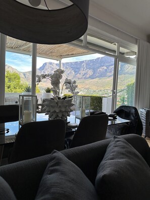 Interior - Incredible Cape Town Corner, apartment with breathtaking view of table mountain (Cape Town)