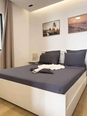 Room - Cozy 1-bdr apt, Cidadela, rooftop pool - LCGR (Praia)