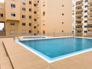 Outdoor pool - 3 bdr cozy apt, Exterior POOL , Cidadela - LCGR (Praia)