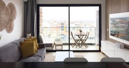 2 bdr aprt, stunning view, rooftop pool - LCGR
