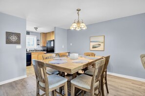 Dining - C 22 Sundown Condominiums (Perdido Key)