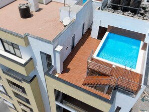 Exterior - Modern 2-bdr apt with rooftop pool - LCGR (Praia)