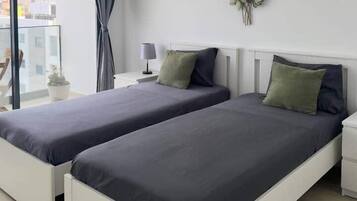 2 Schlafzimmer, Bügeleisen/Bügelbrett, kostenloses WLAN, Bettwäsche