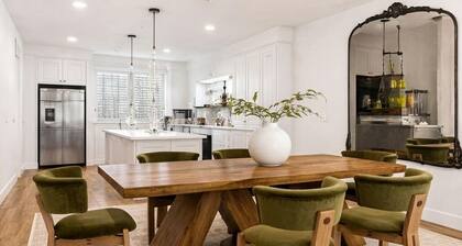 Cozy 1-bedroom in gorgeous Newark home with AC and gym access pool and hot tub