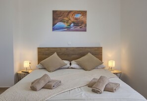 3 Schlafzimmer, Bügeleisen/Bügelbrett, Reisekinderbett, kostenloses WLAN