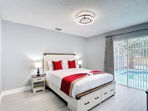 4 bedrooms, iron/ironing board, free WiFi, bed sheets - Awesome 4-bedroom house with AC in charming Kissimmee (Kissimmee)