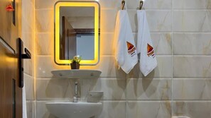 Deluxe Triple Room, Patio, City View | Bathroom - Pyramids Tower View inn  (Giza, Egypt)